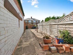 Photo 14- click for photo gallery